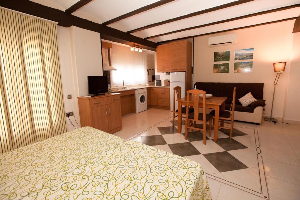 Apartahotel Al Alba Pozo Alcón Rum bild