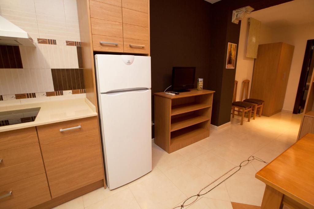 Apartahotel Al Alba Pozo Alcón Rum bild